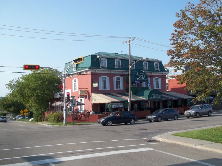 Auberge le St-Gab avec Resto-Pub dans Lanaudière