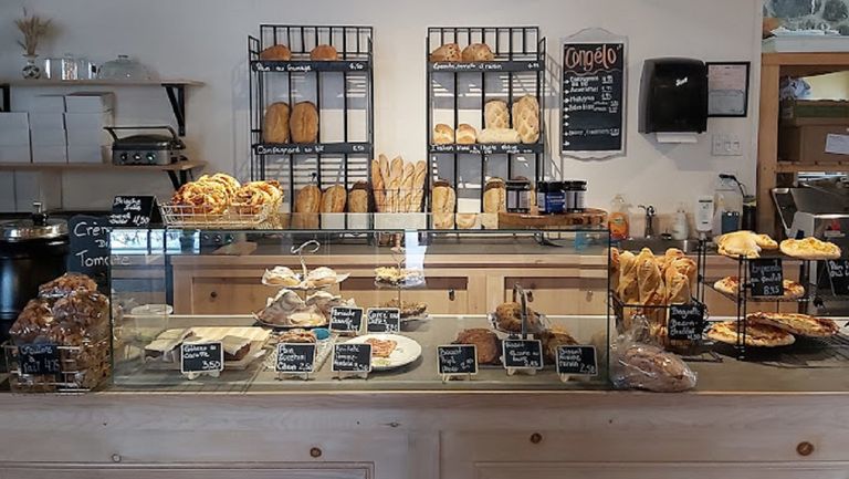 Boulangerie et produits d'épicerie fine à vendre (Bas-St-Laurent)