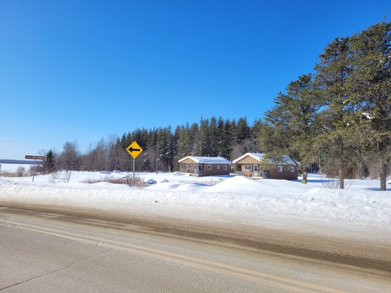 Domaine commercial et résidentiel (camping)