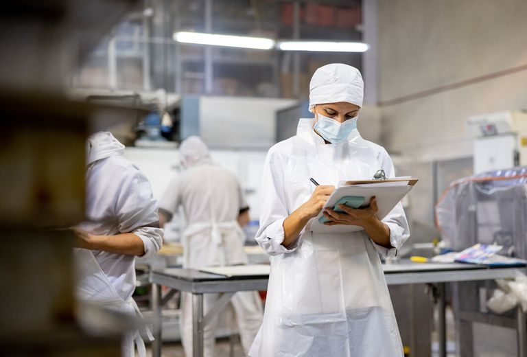 Usine alimentaire C1 gros/détail avec bâtiment