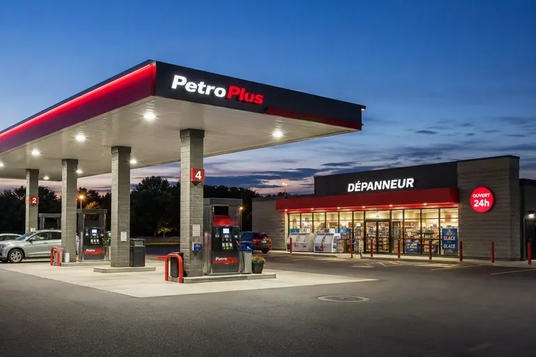Station service avec dépanneur à vendre (Centre du Québec)