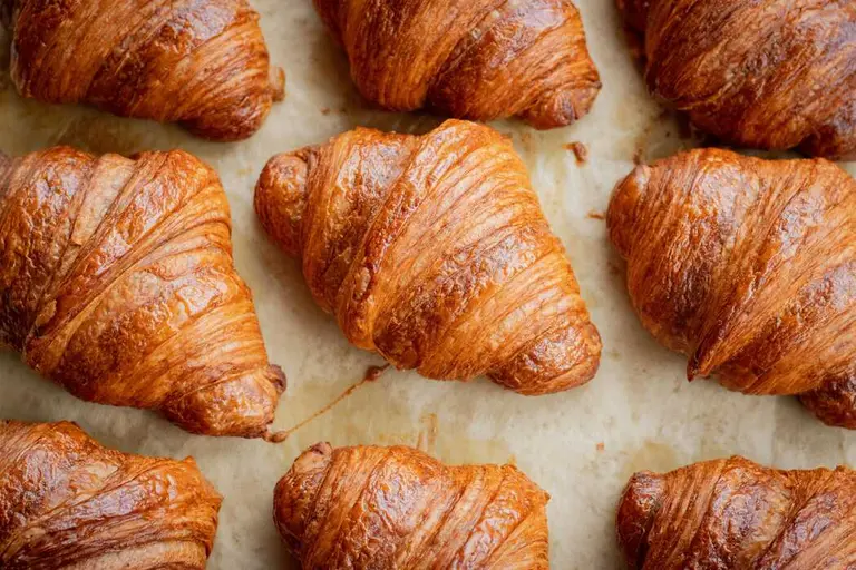 Boulangerie, pâtisserie, mets cuisinés Montréal