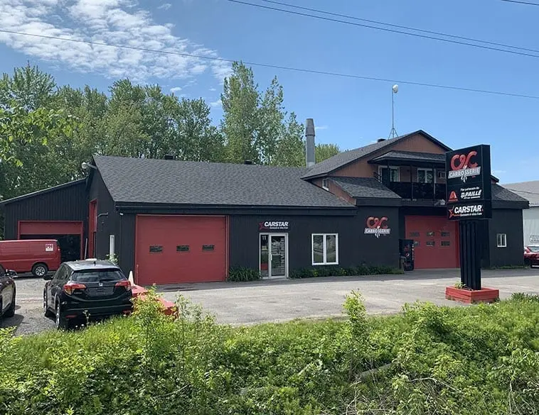Garage 5 portes à vendre Berthierville Lanaudière