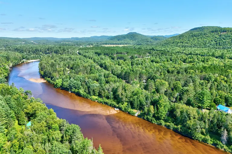 “Occasion à saisir!” Glamping & Nature près de Mont-Tremblant.