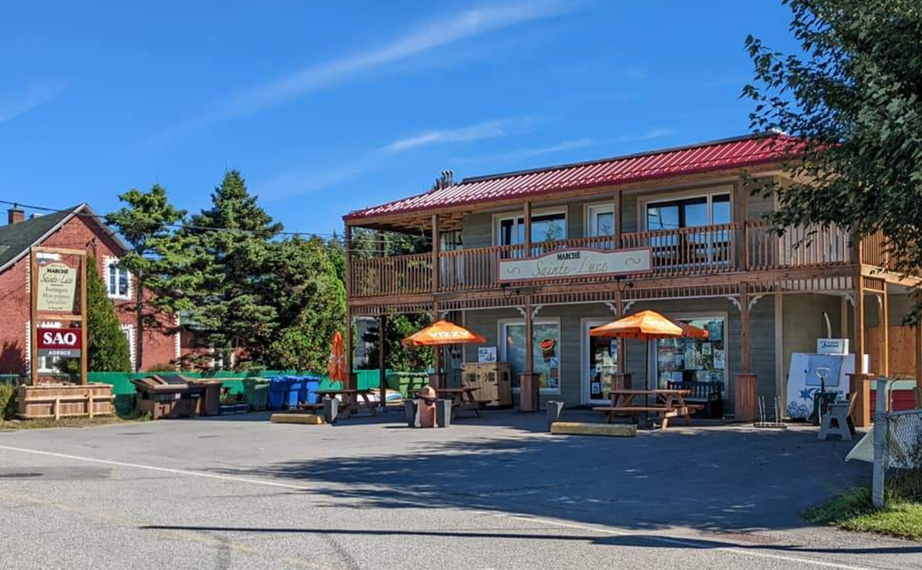 Magnifique Épicerie - Produits locaux et importés- Agence SAQ